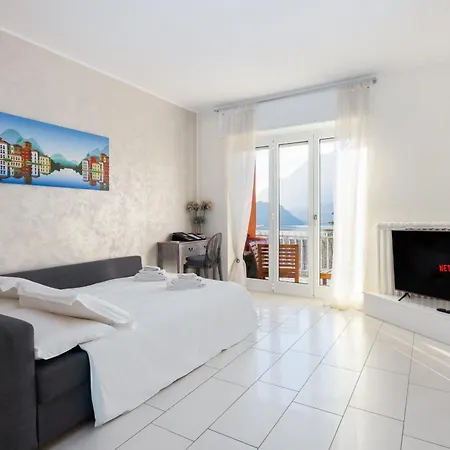 Terrazza Sul - Open Space E Netflix דירה
