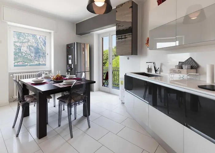 Terrazza Sul - Open Space E Netflix Apartment Lecco