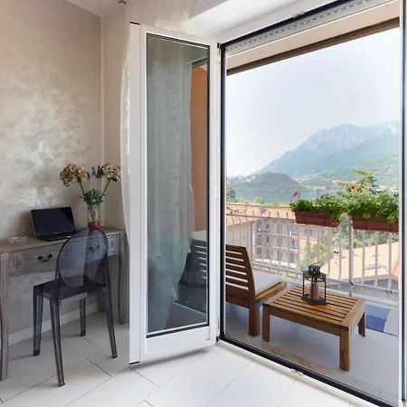Terrazza Sul - Open Space E Netflix
